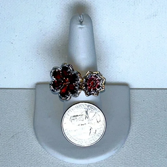NWOT Gems en Vogue Sterling 18K Accent Genuine Gemstone 2 Flower Designer Ring